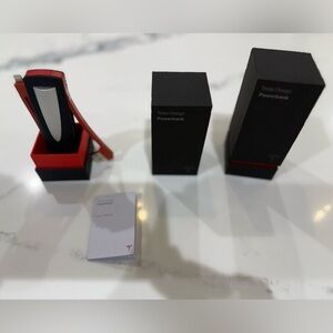 Tesla Black and Red Powerbank